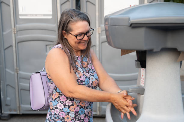 Best Portable restroom trailer rental  in Delano, MN