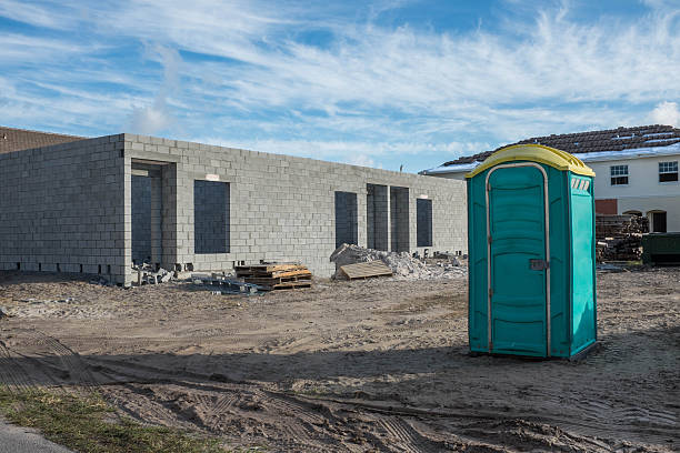 Porta potty delivery and setup in Delano, MN
